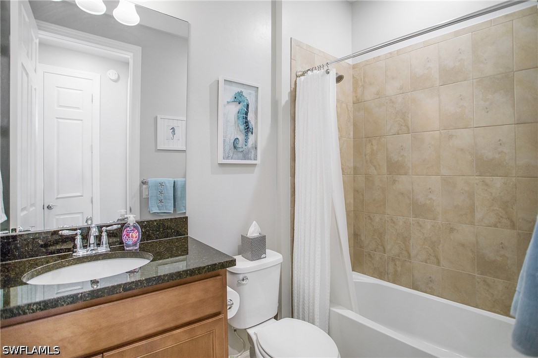 7674 Jacaranda Ln Property Photo 15