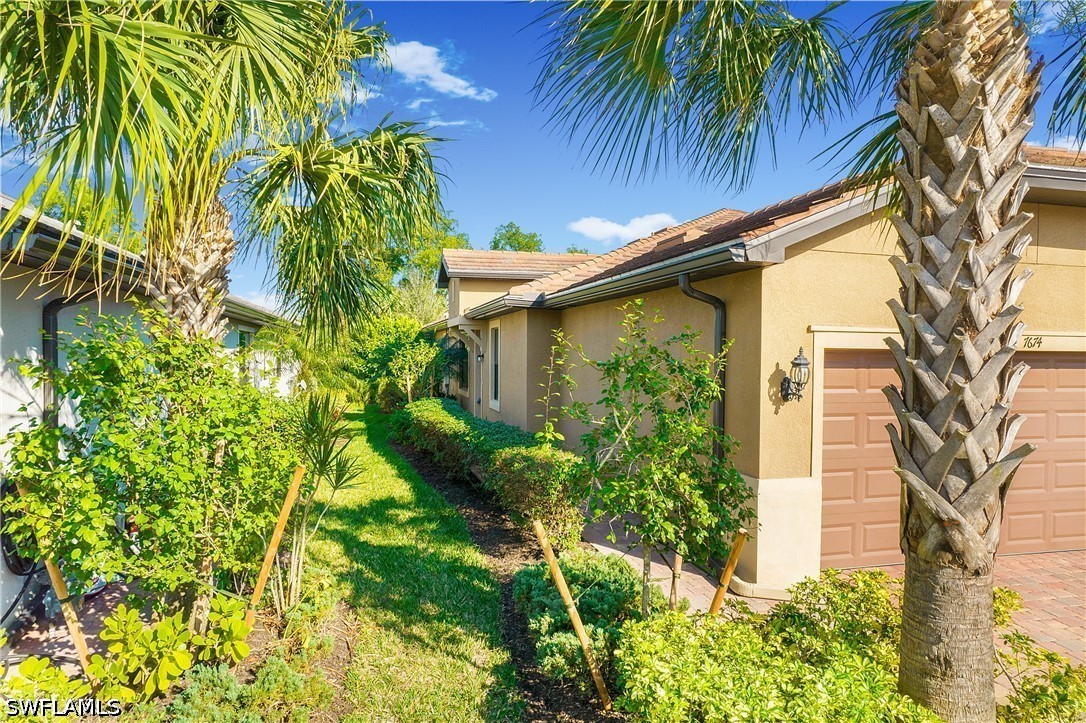 7674 Jacaranda Ln Property Photo 26