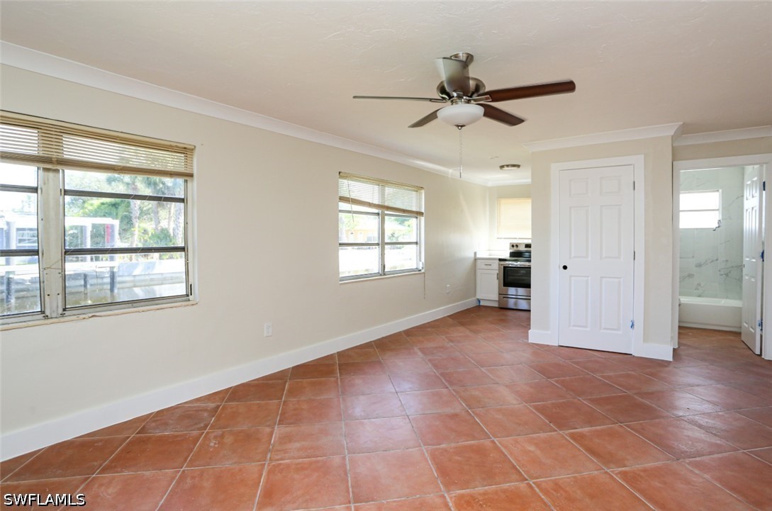 2777 Shoreview Dr 2 Property Photo 7