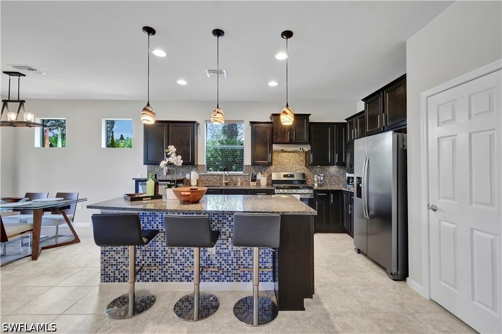 7103 Lily Way Property Photo 4