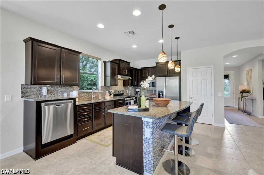 7103 Lily Way Property Photo 7