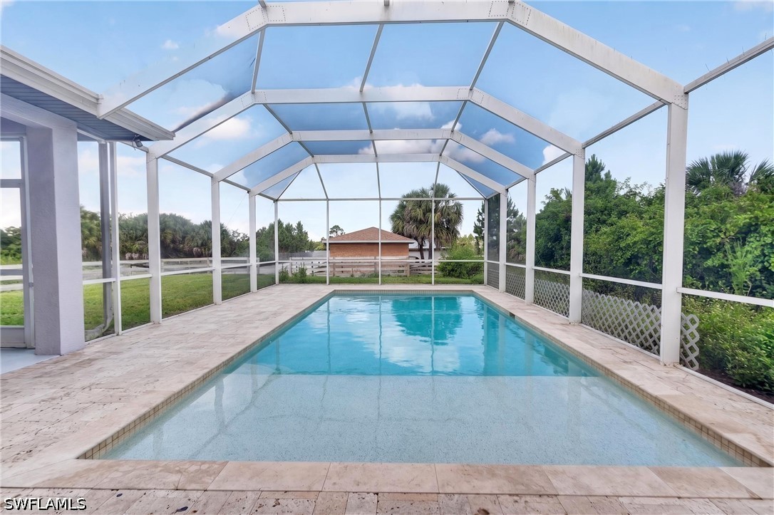 2863 Everglades Blvd N Property Photo 3