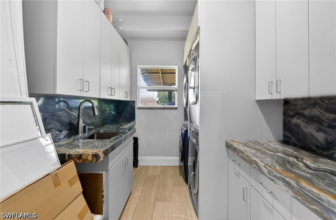 2863 Everglades Blvd N Property Photo 17