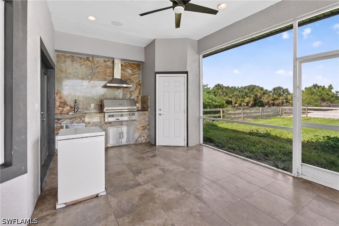 2863 Everglades Blvd N Property Photo 28