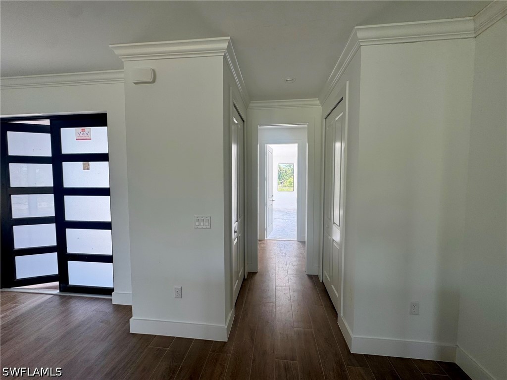 2741 41st Ave Ne Property Photo 8