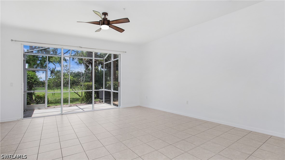 880 Hampton Cir Property Photo 12