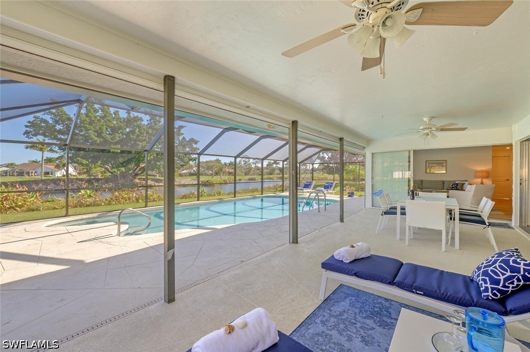 239 Torrey Pines Pt Property Photo 4