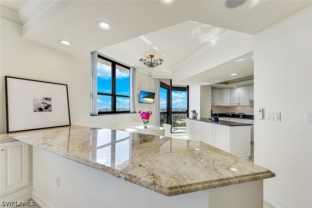 6001 Pelican Bay Blvd F Property Photo 8