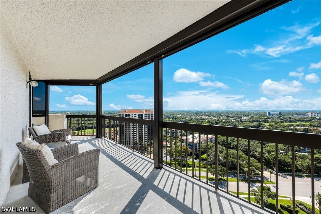 6001 Pelican Bay Blvd F Property Photo 12