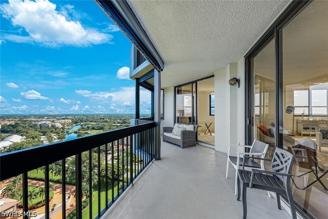 6001 Pelican Bay Blvd F Property Photo 13