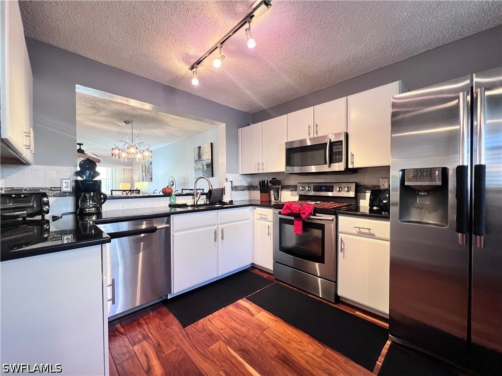 717 Landover Cir 103 Property Photo 6