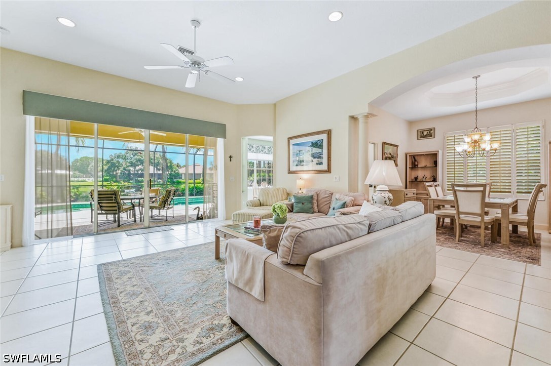 2259 Island Cove Cir Property Photo 4