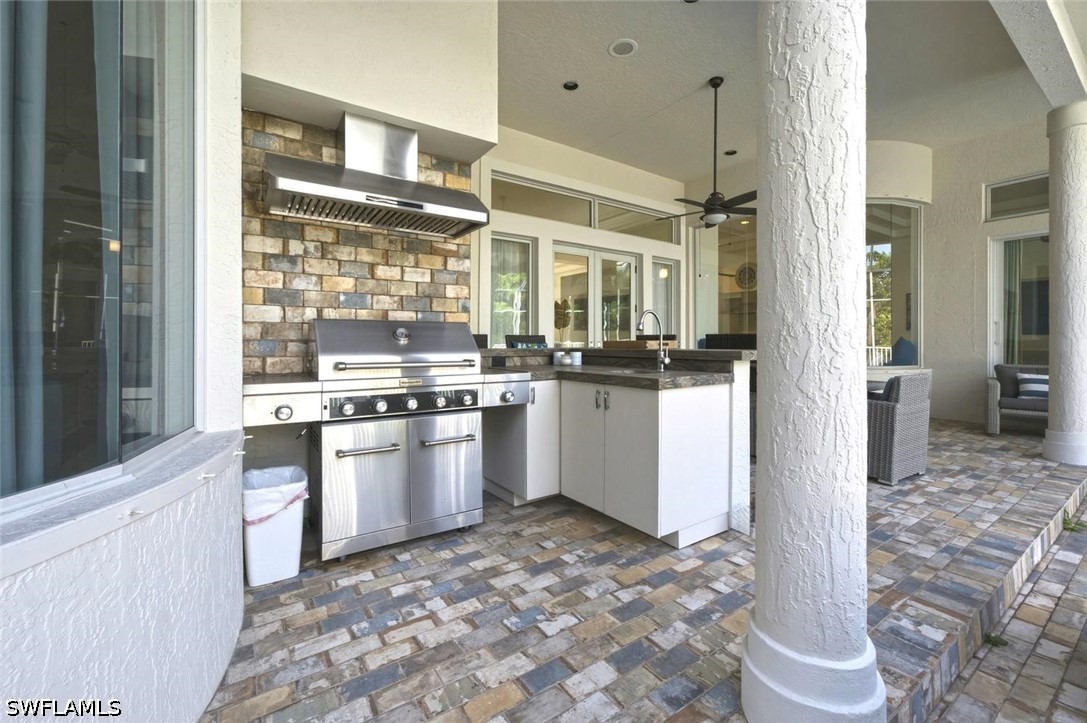 2540 Half Moon Walk Property Photo 47