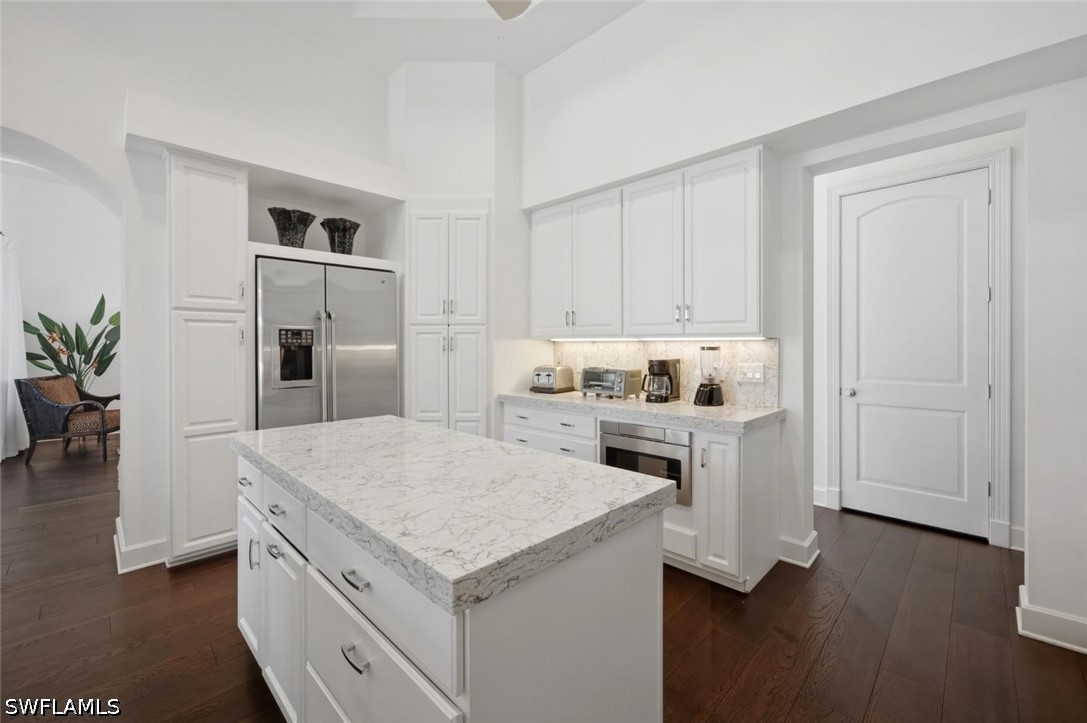 2540 Half Moon Walk Property Photo 12