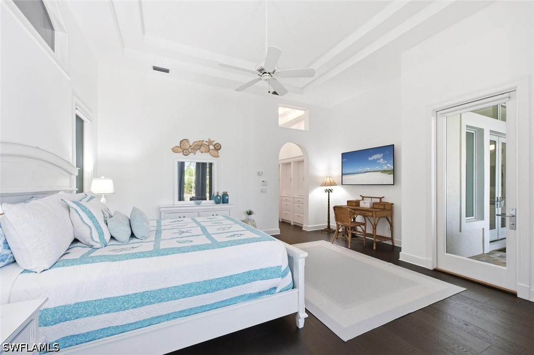 2540 Half Moon Walk Property Photo 25