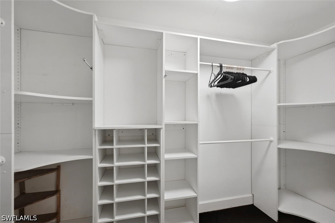 2540 Half Moon Walk Property Photo 29