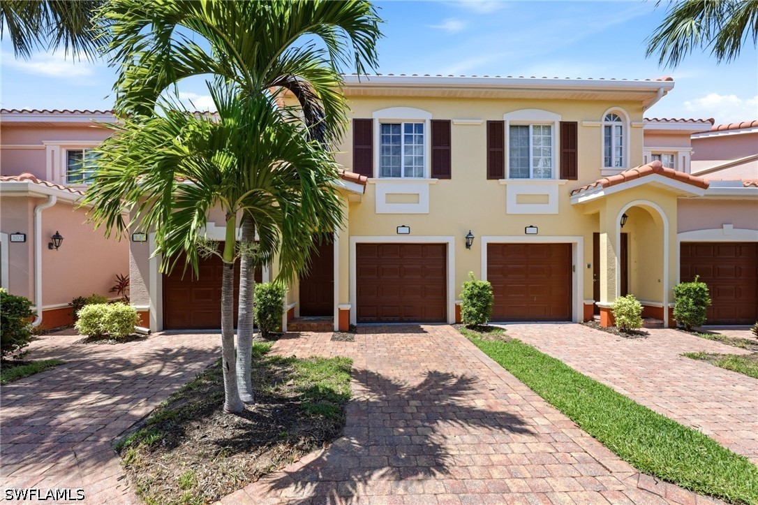 20321 Estero Gardens Cir 203 Property Photo 1