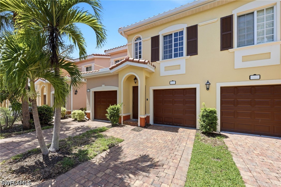 20321 Estero Gardens Cir 203 Property Photo 2