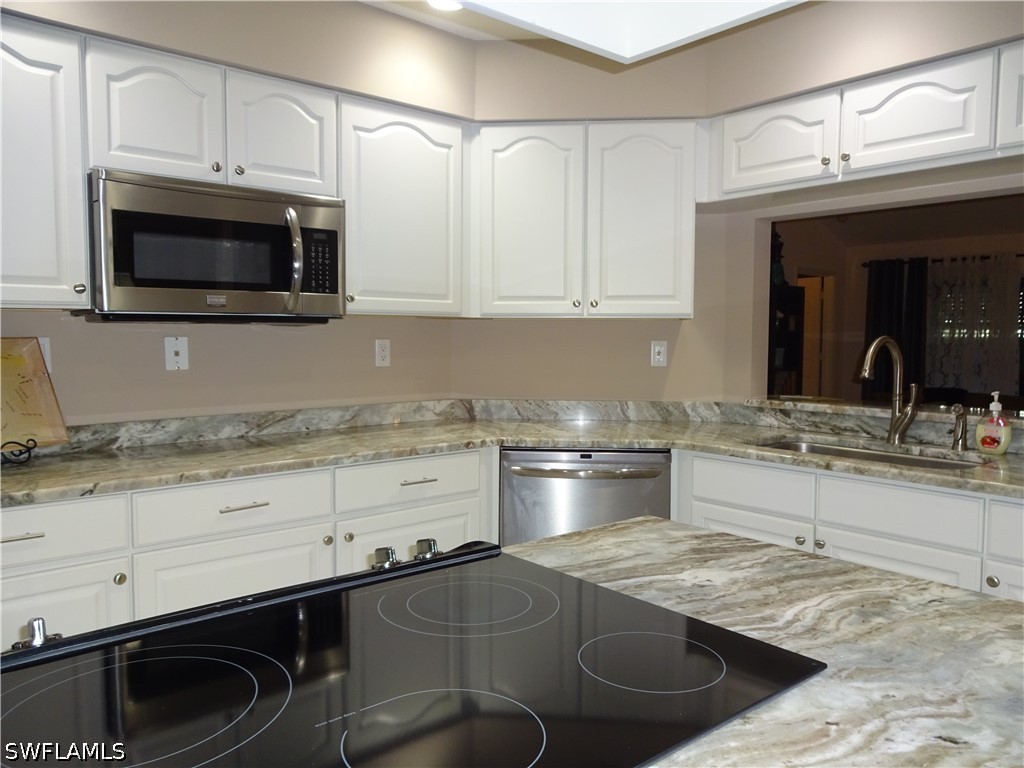 224 Via Perignon 5-4 Property Photo 16