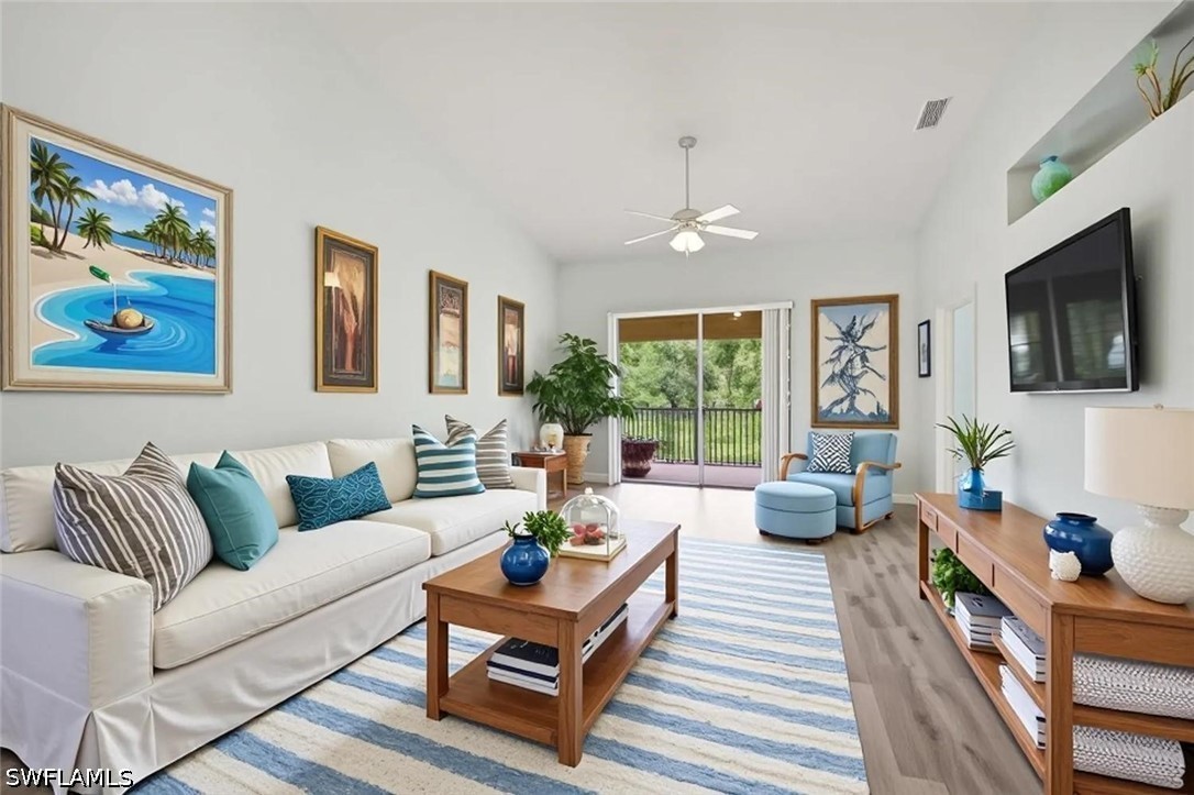 357 Robin Hood Cir 202 Property Photo