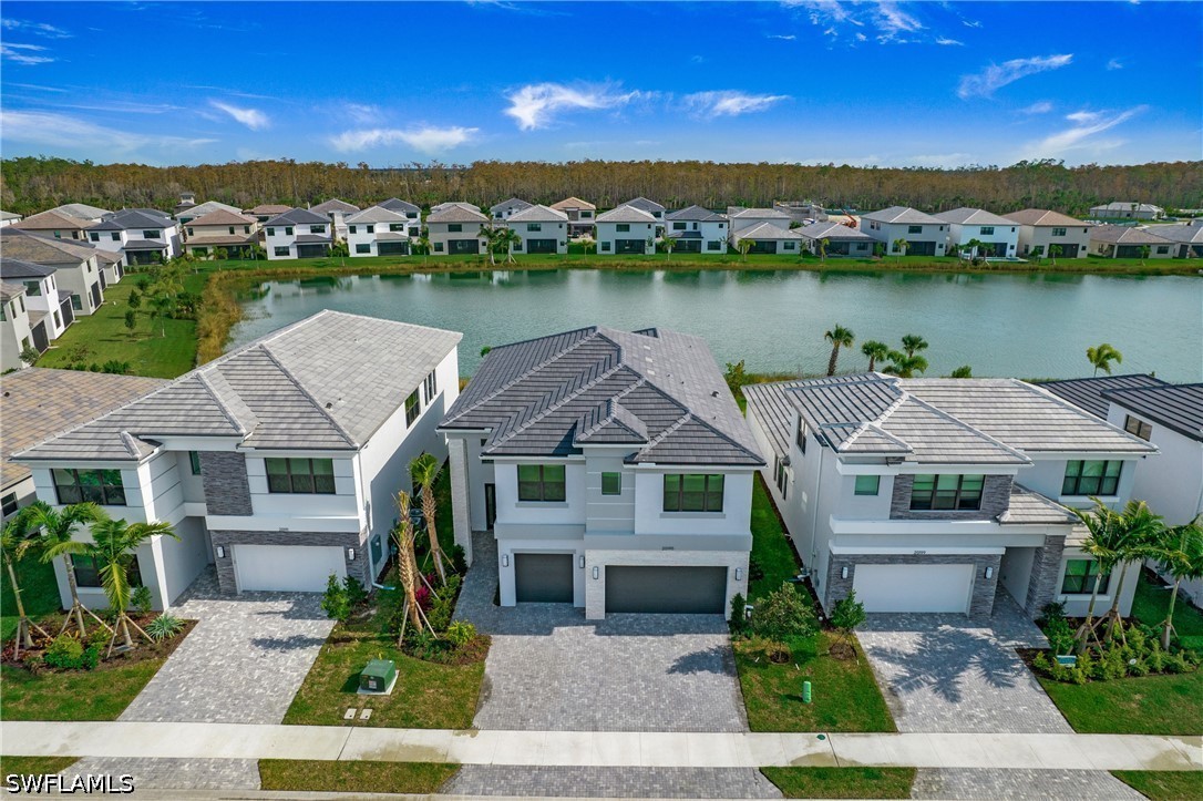 20195 Ainsley St Property Photo 2