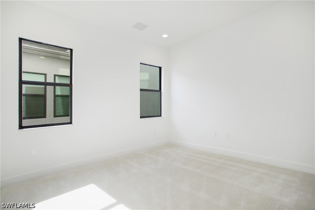 20195 Ainsley St Property Photo 19