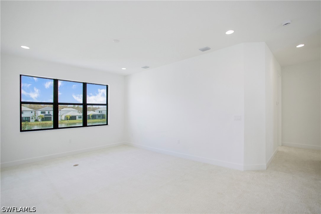 20195 Ainsley St Property Photo 26