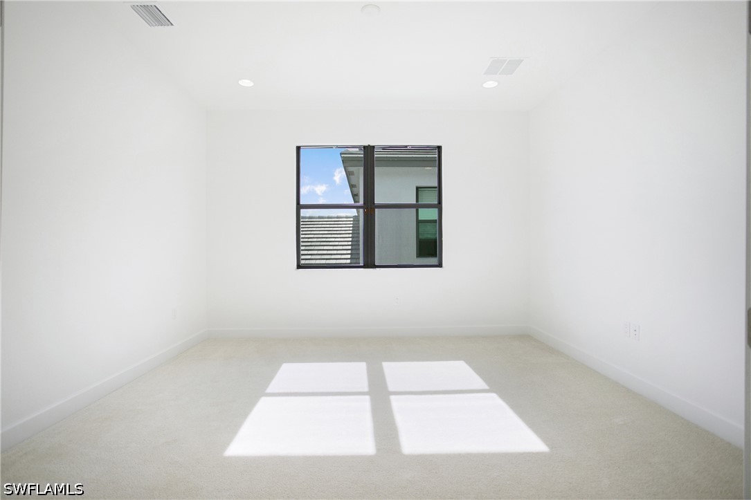 20195 Ainsley St Property Photo 35