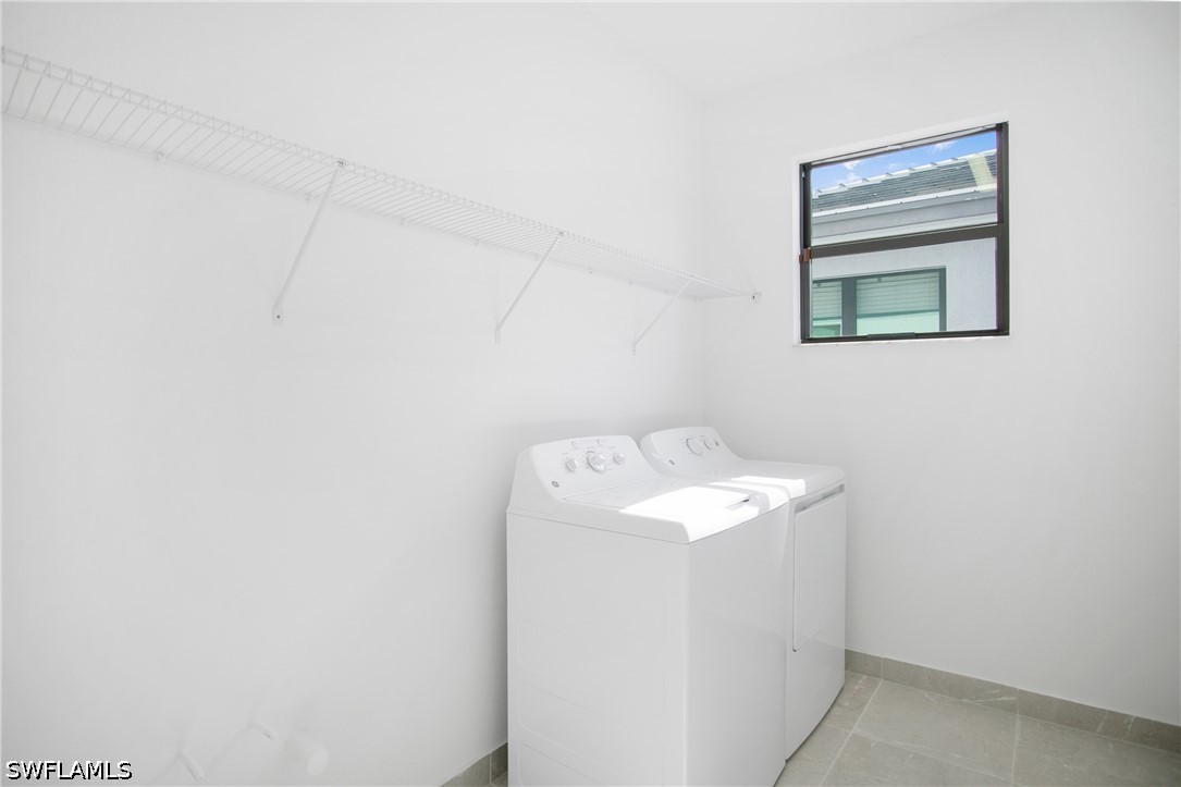 20195 Ainsley St Property Photo 39
