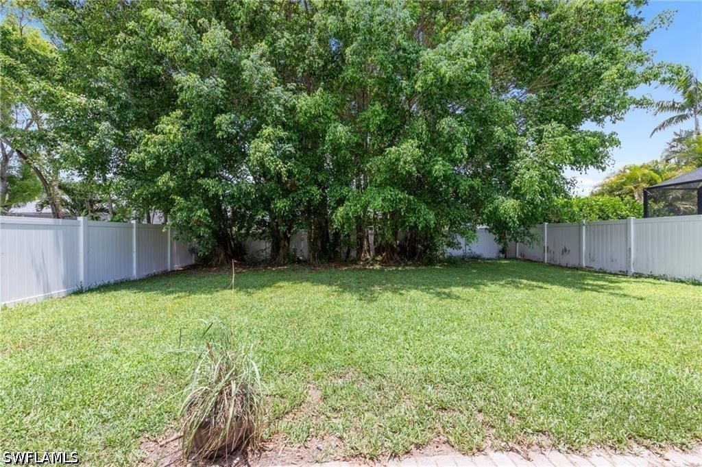 8364 Laurel Lakes Blvd Property Photo 42