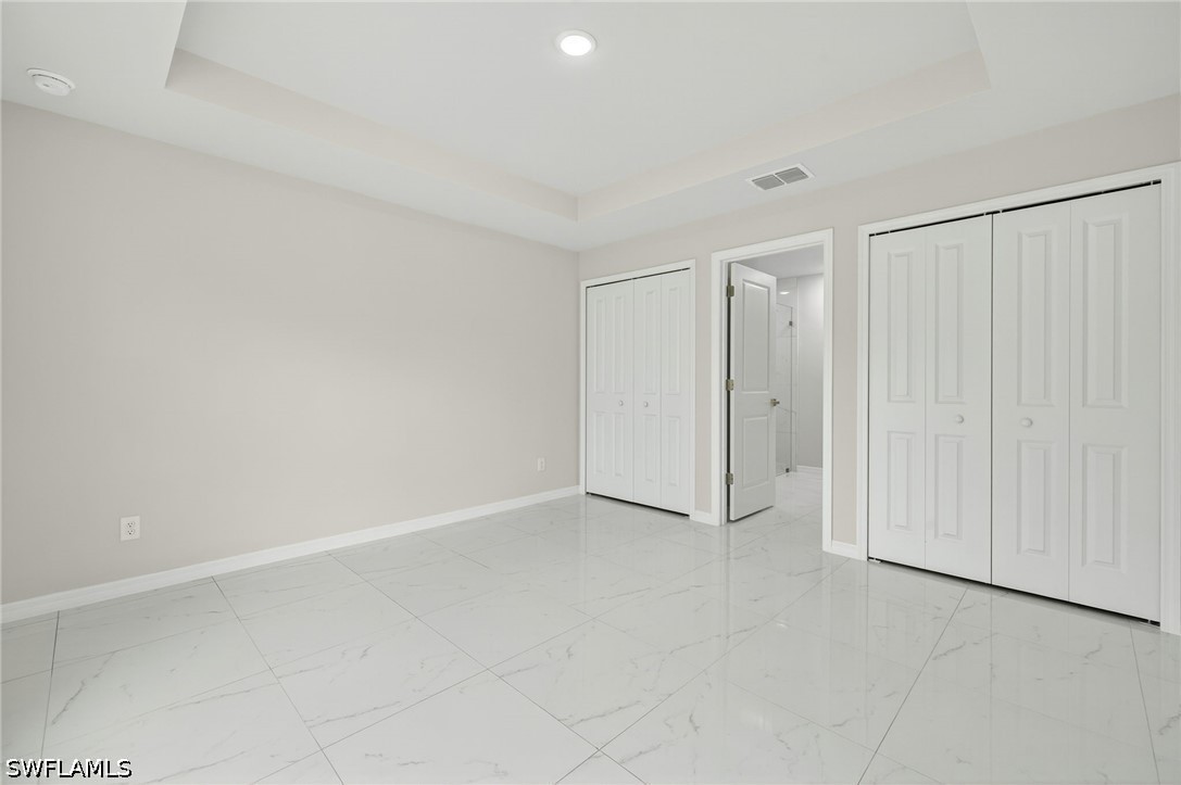 569 Aspen Ave S Property Photo 6