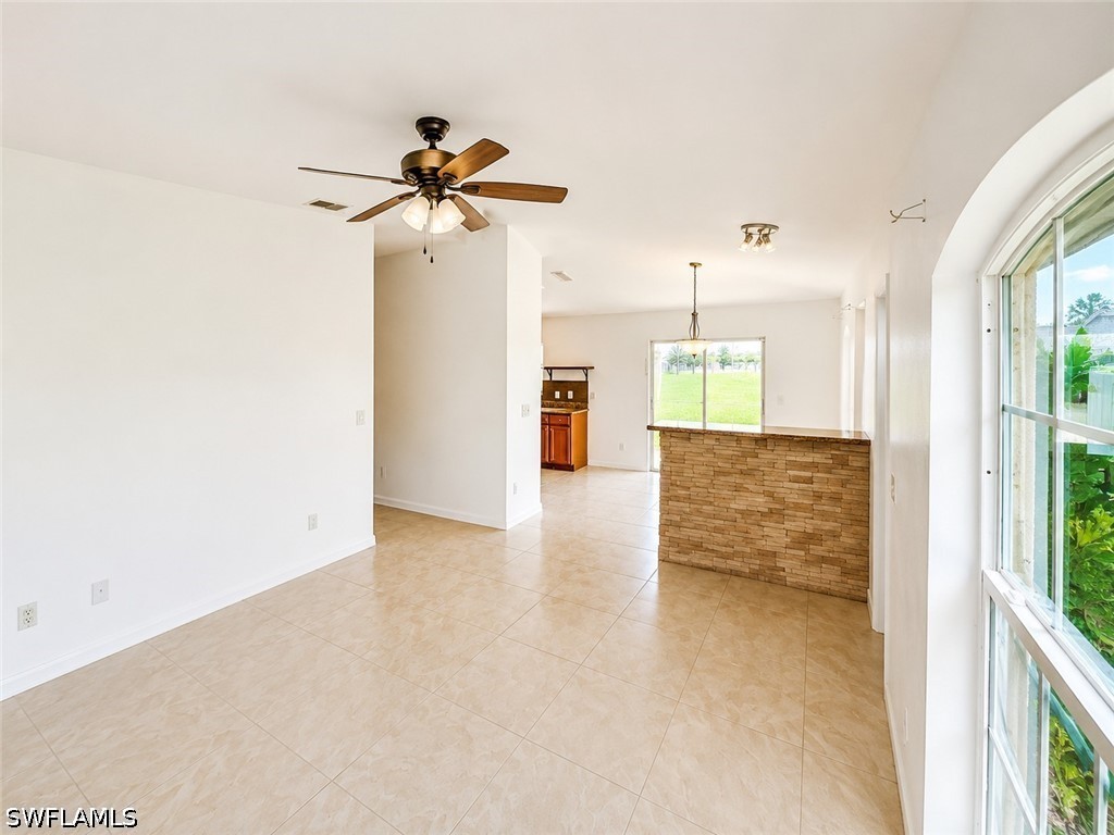 3586 Seagrape Ave Property Photo 4