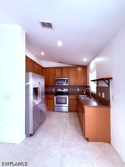 3586 Seagrape Ave Property Photo 6