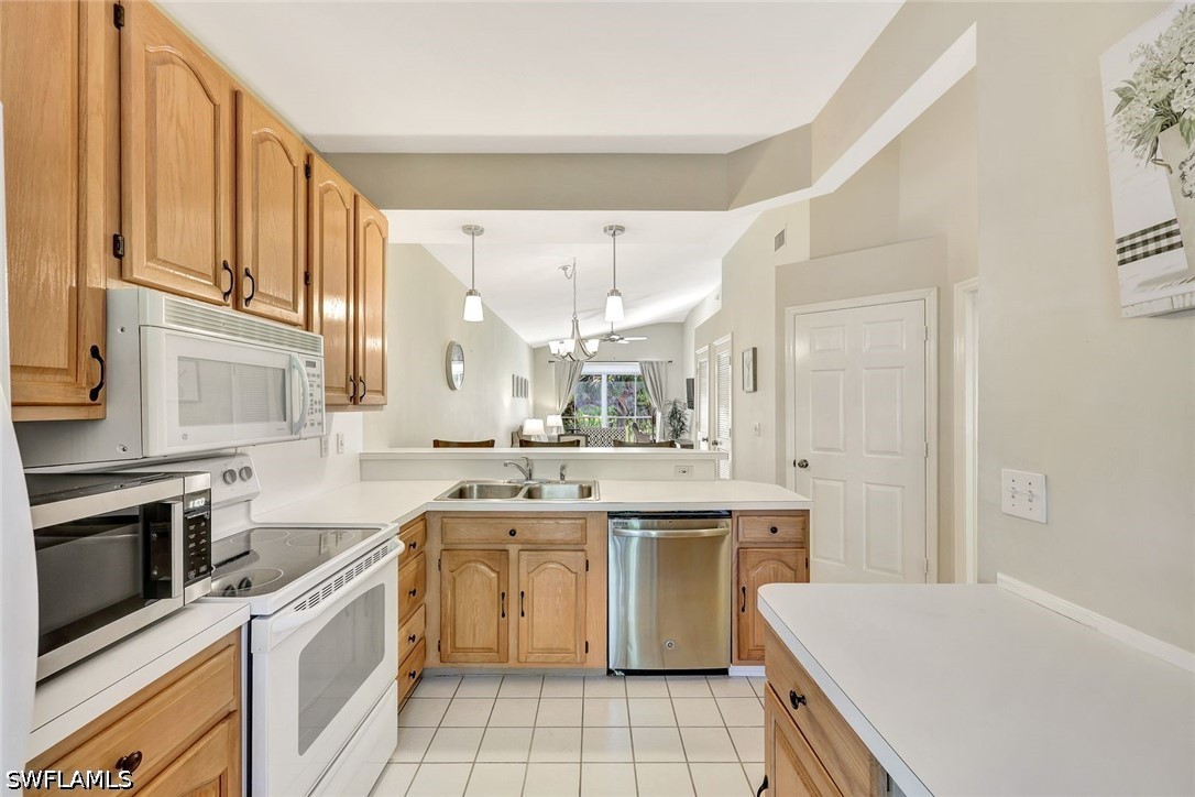 8228 Twelve Oaks Cir 323 Property Photo 7