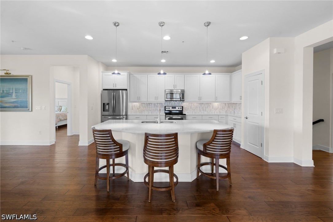 15209 Butler Lake Dr 201 Property Photo 4