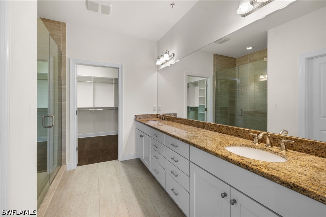 15209 Butler Lake Dr 201 Property Photo 17