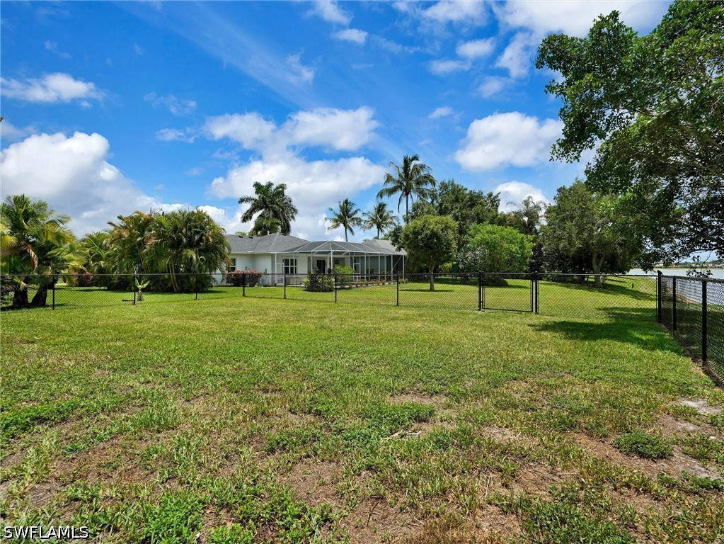 3200 Orange Grove Trl Property Photo 6