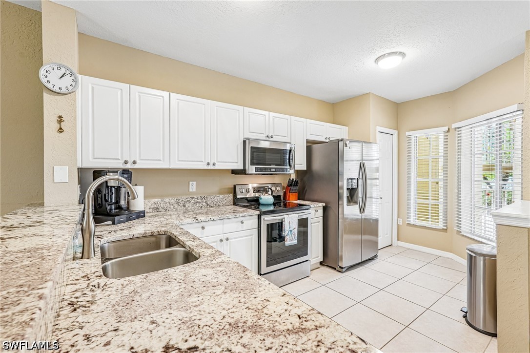 9185 Celeste DR 1-103 Property Photo 1