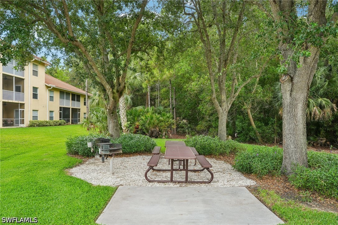9185 Celeste Dr 1-103 Property Photo 39