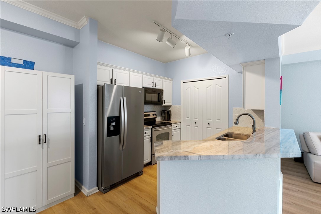 12920 Positano Cir 306 Property Photo 7