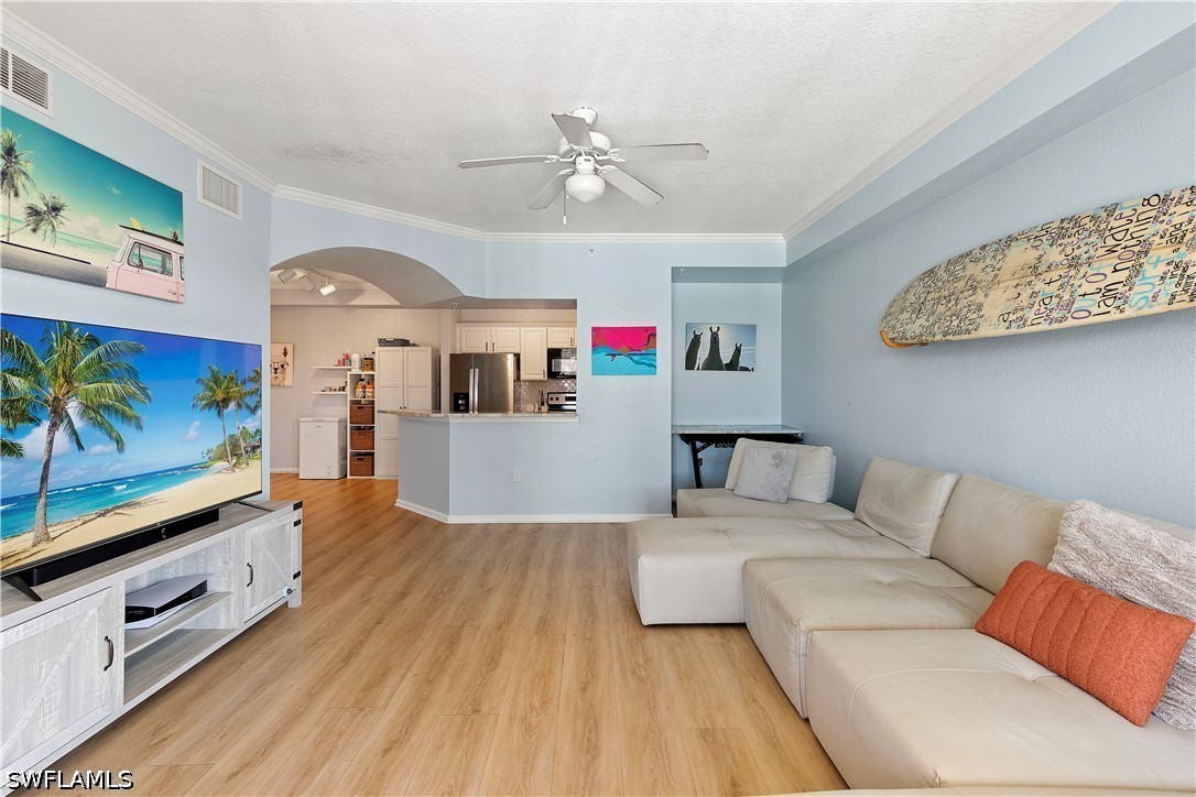 12920 Positano Cir 306 Property Photo 11