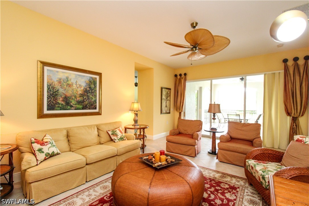 9224 Campanile Cir 203 Property Photo 22