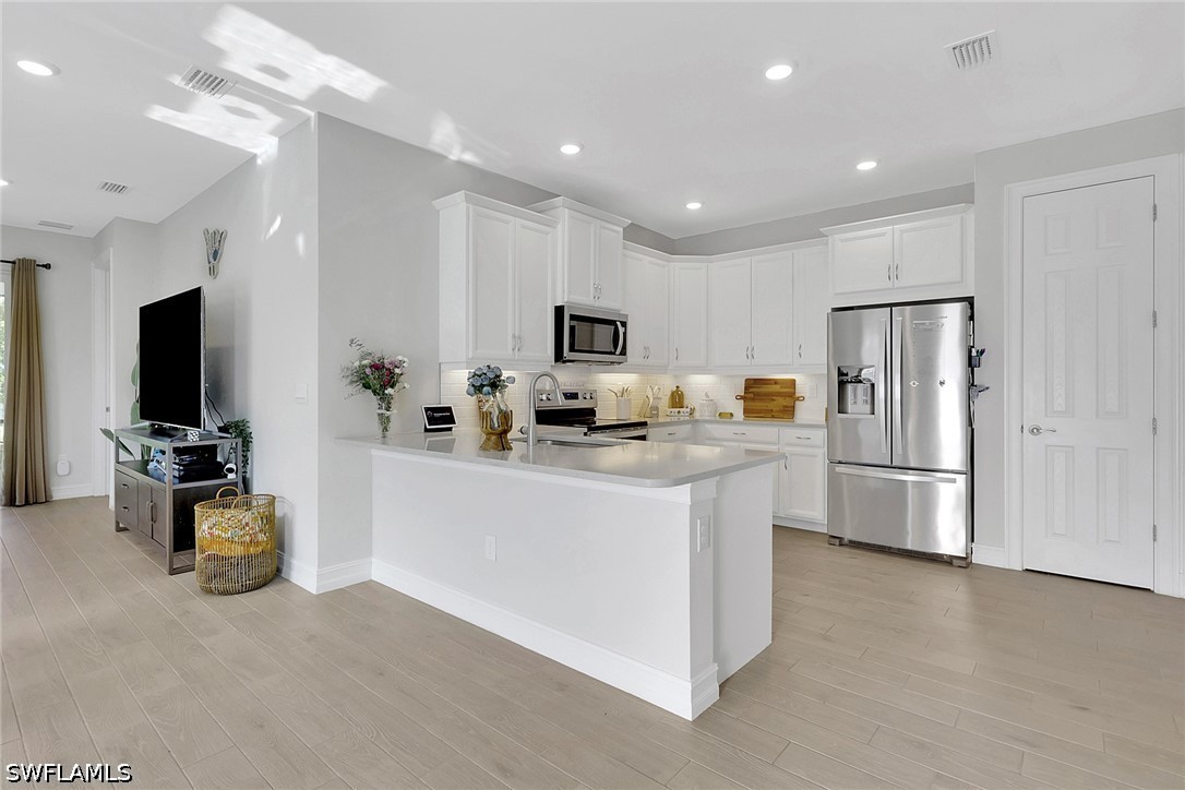831 Enbrook Loop Property Photo 8