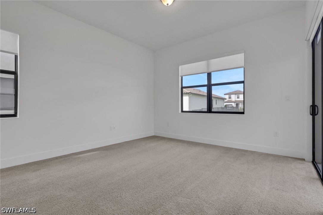 5617 Cobalto Way Property Photo 11