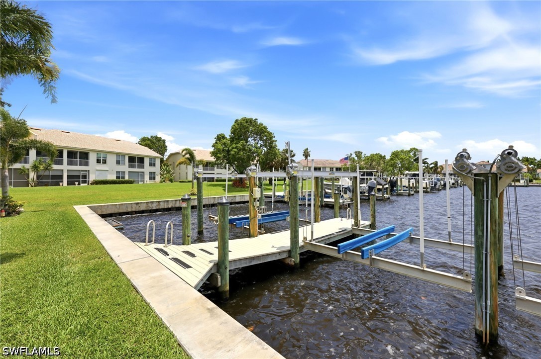 275 Cays Dr 2208 Property Photo 5