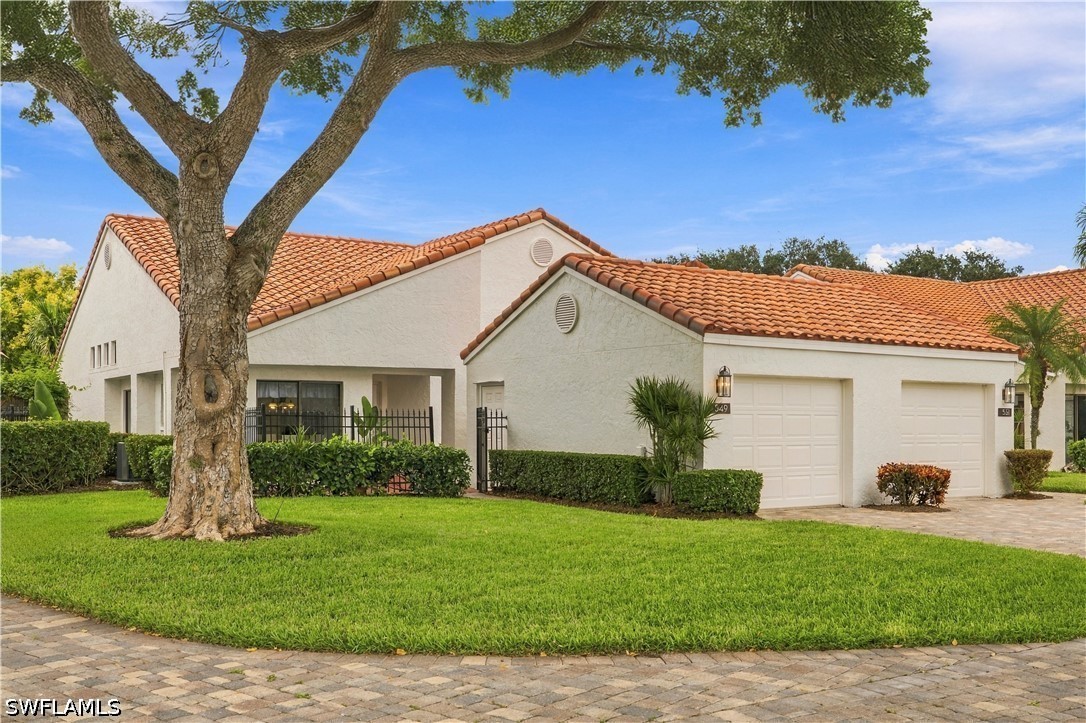 549 Beachwalk Cir Property Photo 3
