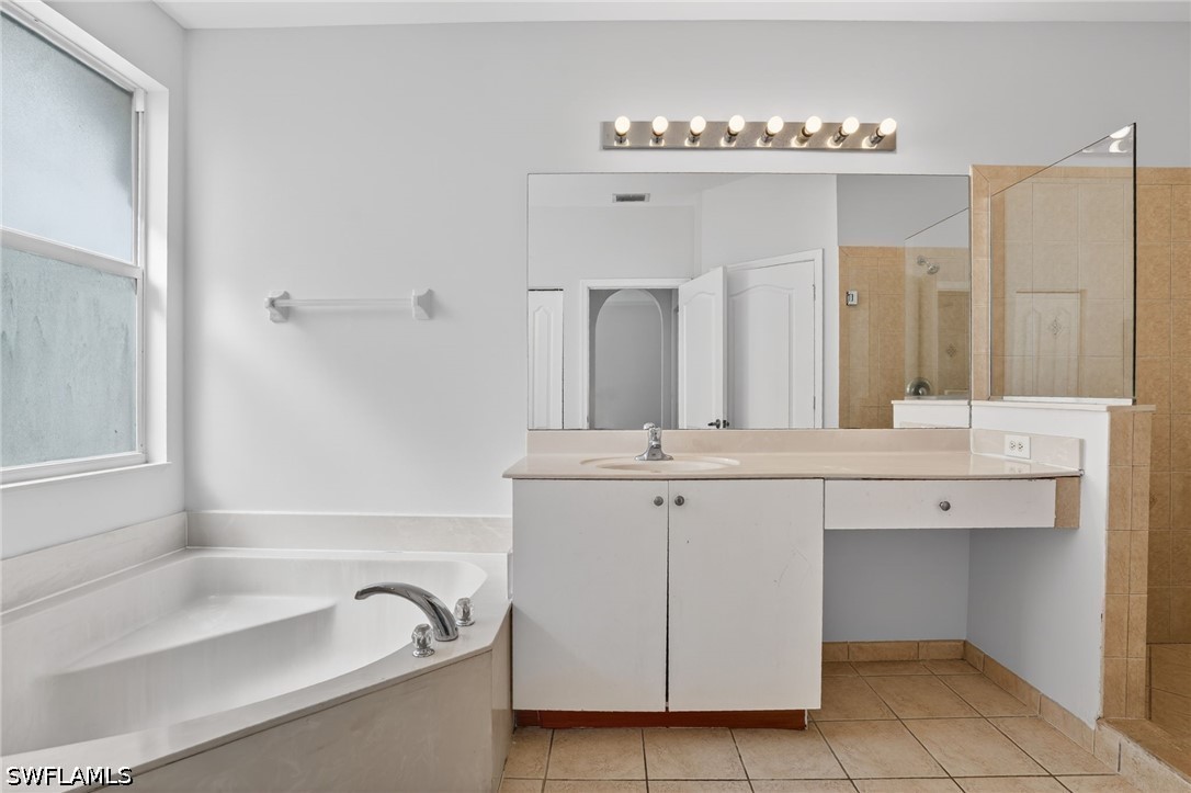 7013 Romana Way 1506 Property Photo 16