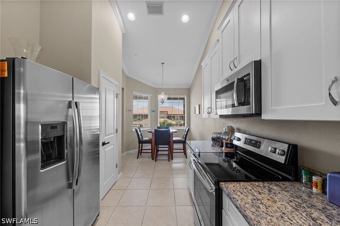 9366 Pocida Ct 202 Property Photo 10