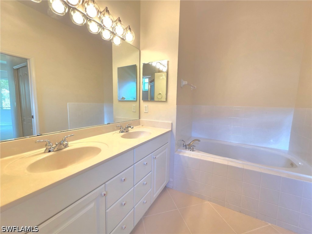 7892 Sanctuary Cir 2 Property Photo 13