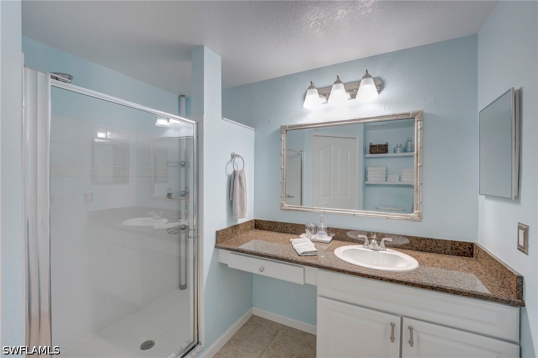 12940 Positano Cir 304 Property Photo 11